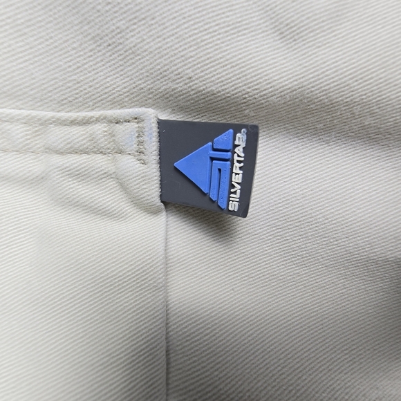 Levi's Silver Tab Cream Cargo Pants with Versatile Design Mens 34 X 30 - Picture 8 of 12